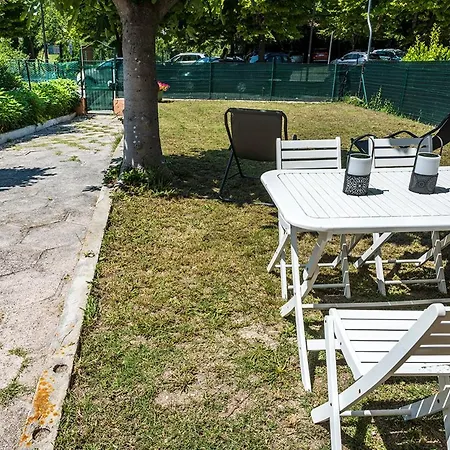 S177 - Sirolo, Trilocale In Centro Con Giardino Apartment Sirolo