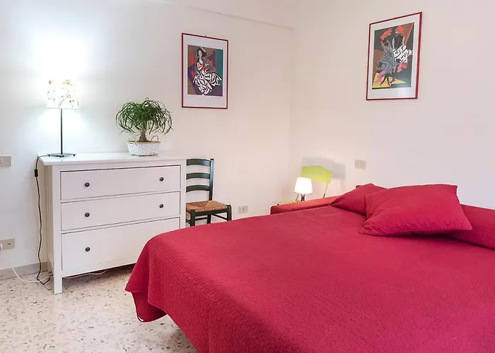 Apartment S177 - Sirolo, Trilocale In Centro Con Giardino