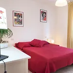 S177 - Sirolo, Trilocale In Centro Con Giardino