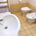 S177 - Sirolo, Trilocale In Centro Con Giardino