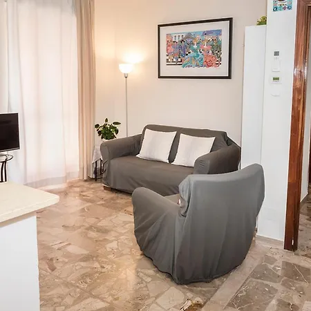 S177 - Sirolo, Trilocale In Centro Con Giardino Sirolo